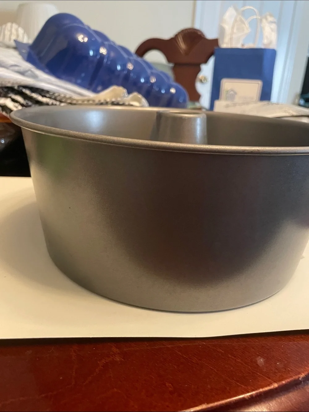 Wilton Heavy Aluminum Steel Non Stick Bundt Cake Baking Pan 10” X 4”